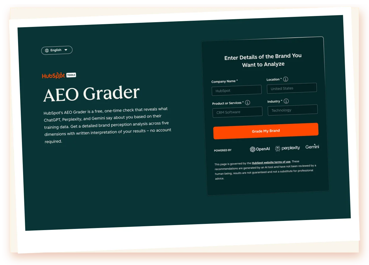 Informe de HubSpot AEO Grader con la nota de visibilidad de una marca y el desglose por dimensiones